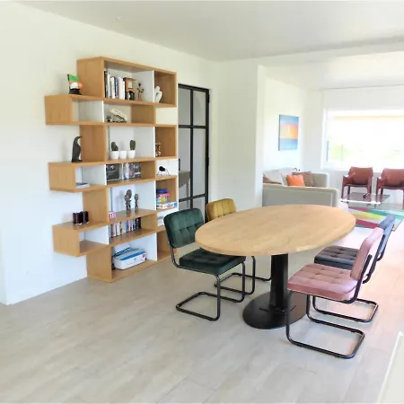 Henri Holiday home *
